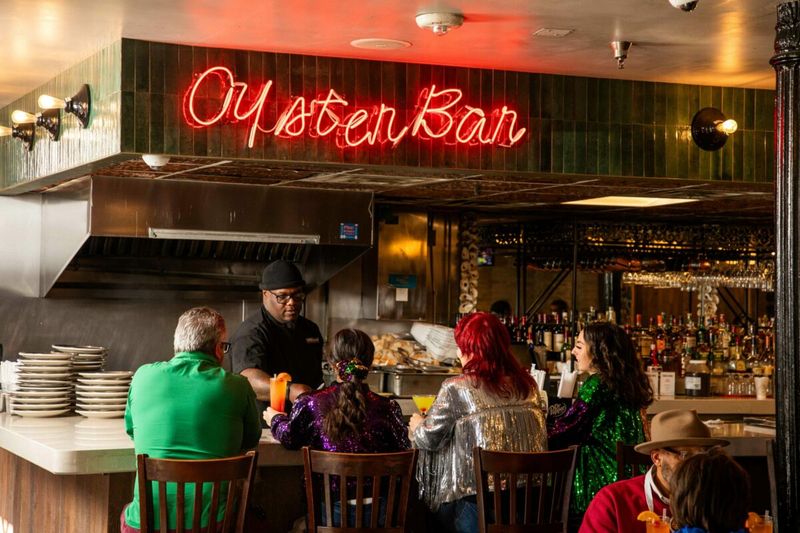 Creole House Restaurant & Oyster Bar