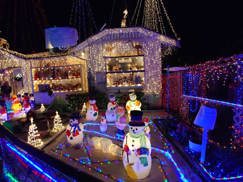Oakdale Christmas House Light Display (St. Petersburg)
