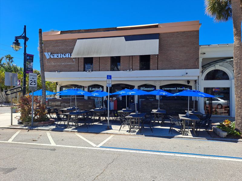 Vernona Gourmet — Bradenton, FL