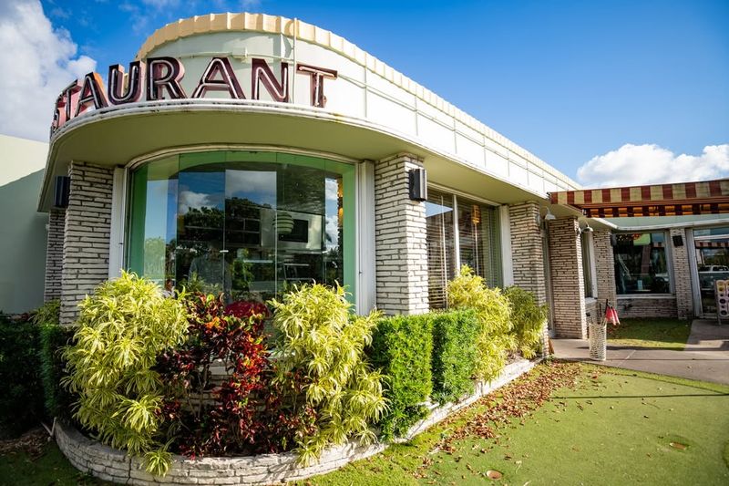 Howley's Restaurant – West Palm Beach, FL