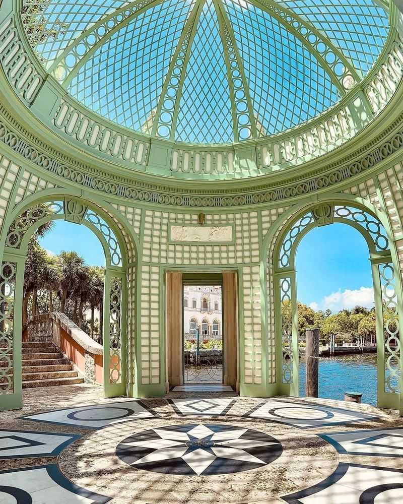 Vizcaya Museum & Gardens – Miami