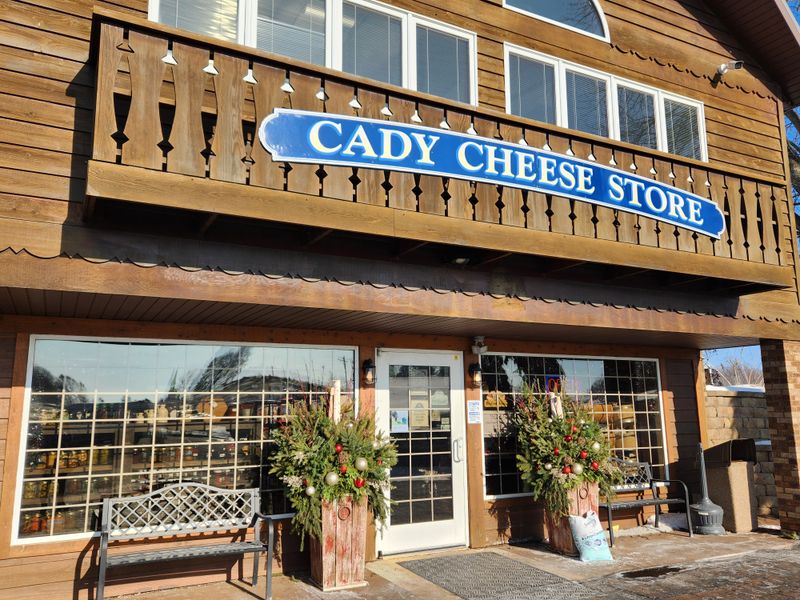 Burnett Dairy Cady Cheese Store, Wilson