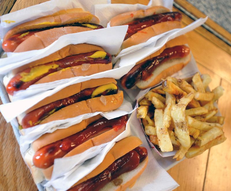 Bolley's Famous Franks, Waterville