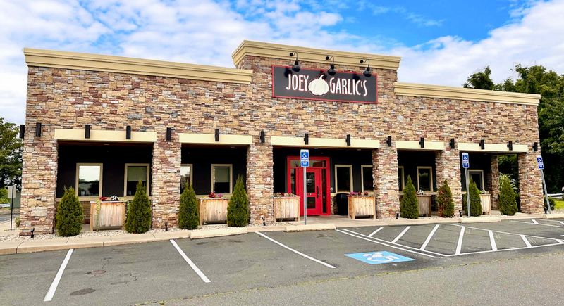 Joey Garlic's