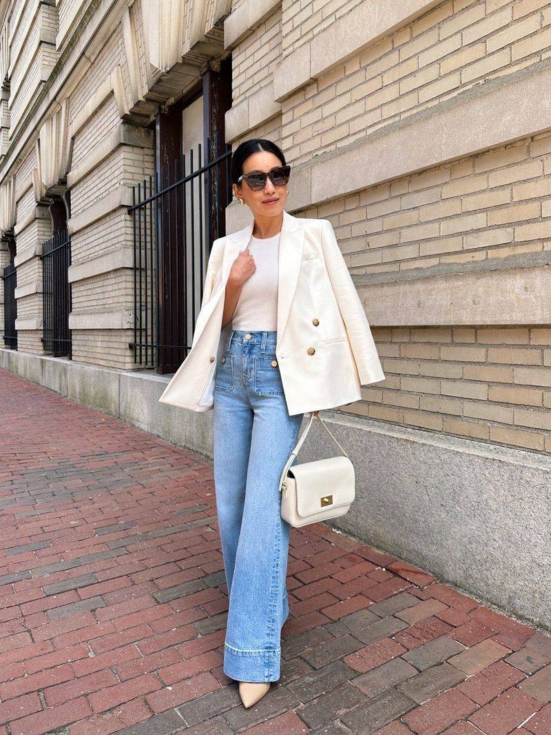 You're Wearing Jeans Wrong - Here’s How Classy Women Make Them Look Flawless!