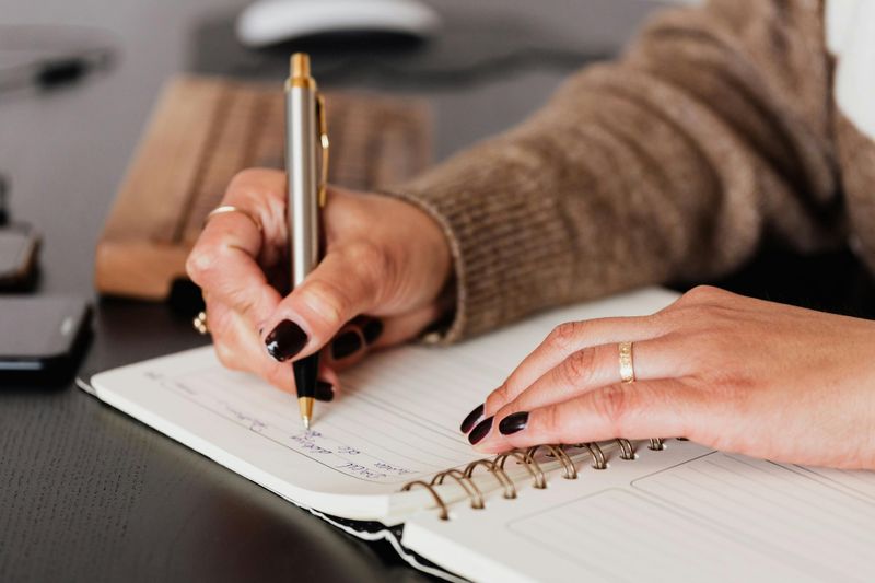 Plan Simple, Realistic To-Do Lists