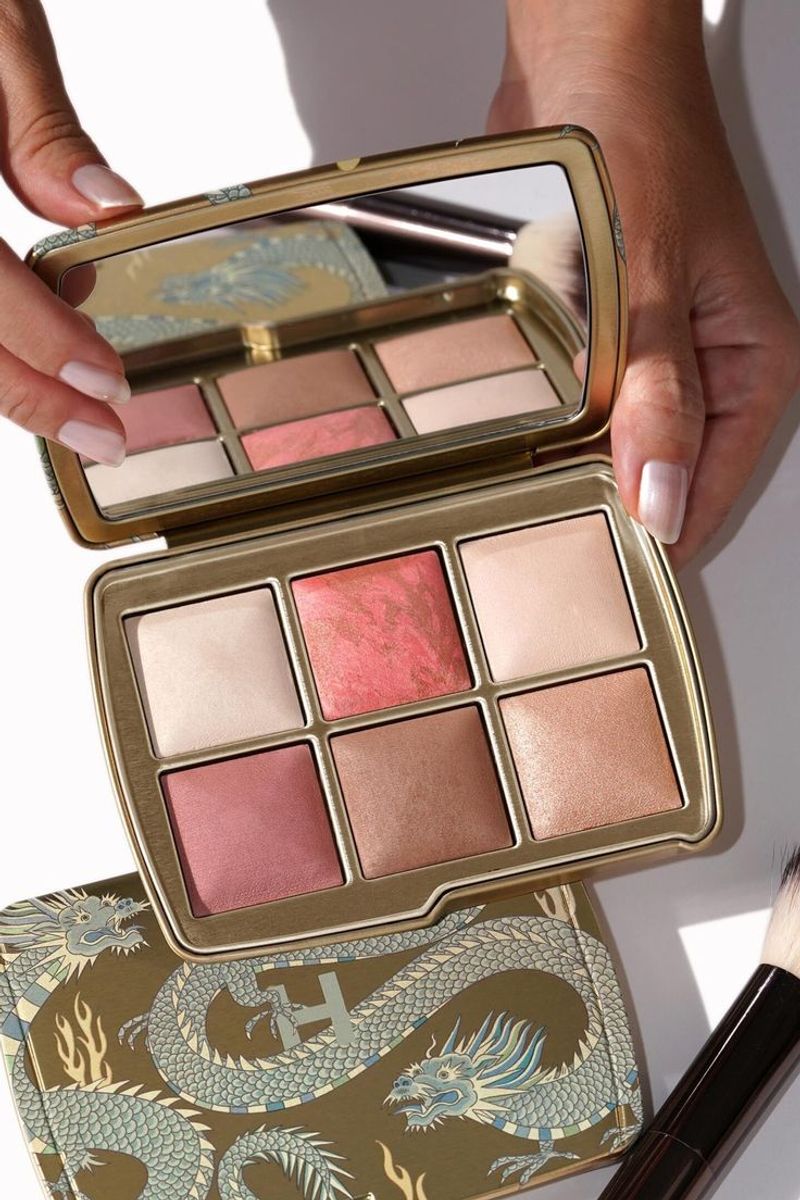 From Chic Palettes to Spectacular Skincare, 10 Beauty Gifts Everyone Will Love