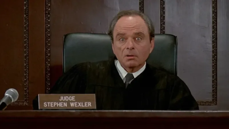 Ghostbusters II (1989) – The Judge With Supernatural Anger Issues
