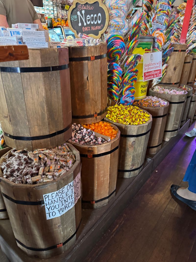 Pat & Toni's Sweet Things — DeLand, FL