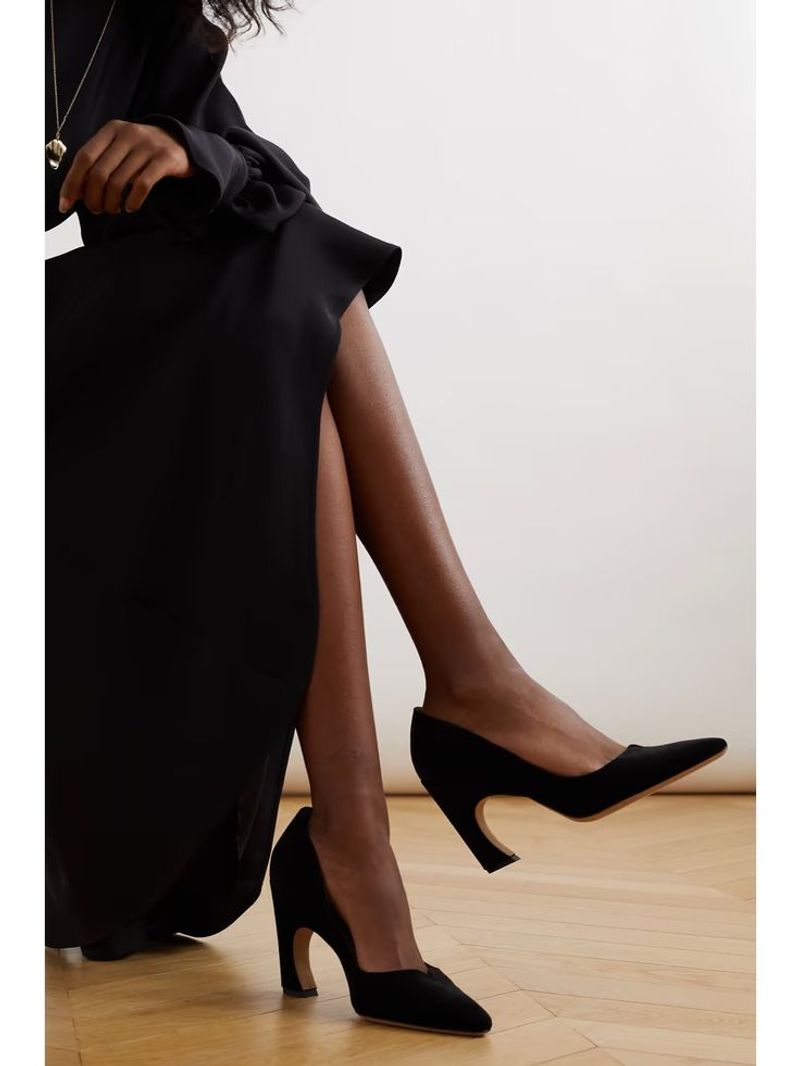 Pointed-Toe Block Heel Pumps