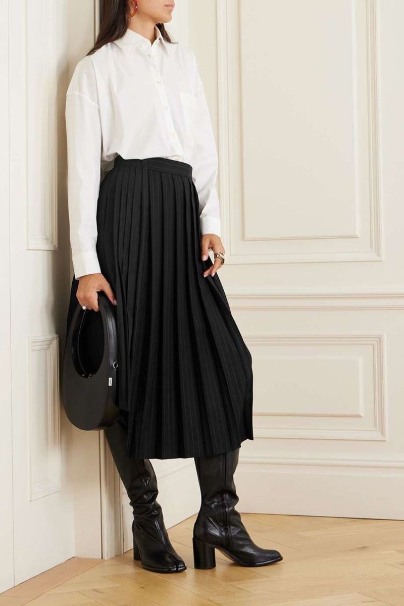 Sleek Boots