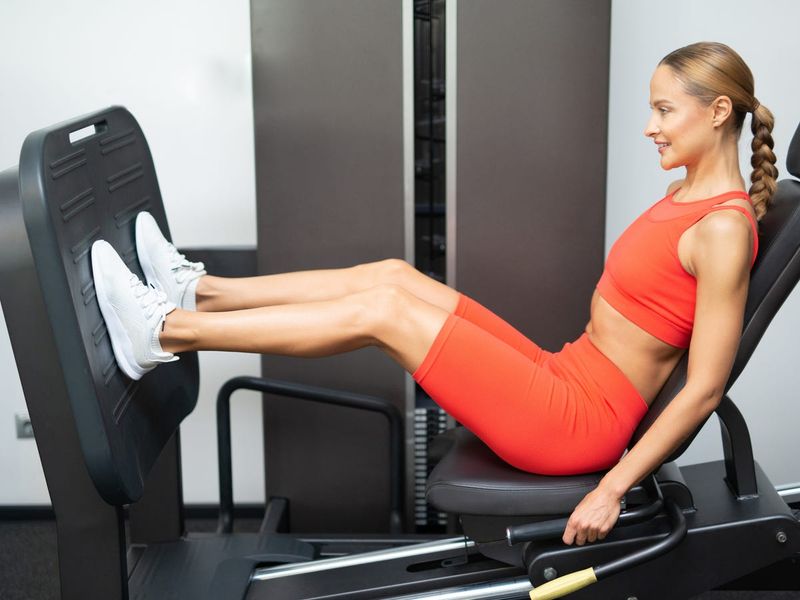 Full-Leg Incline Press