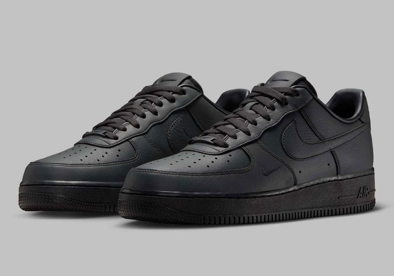 Triple Triple Black