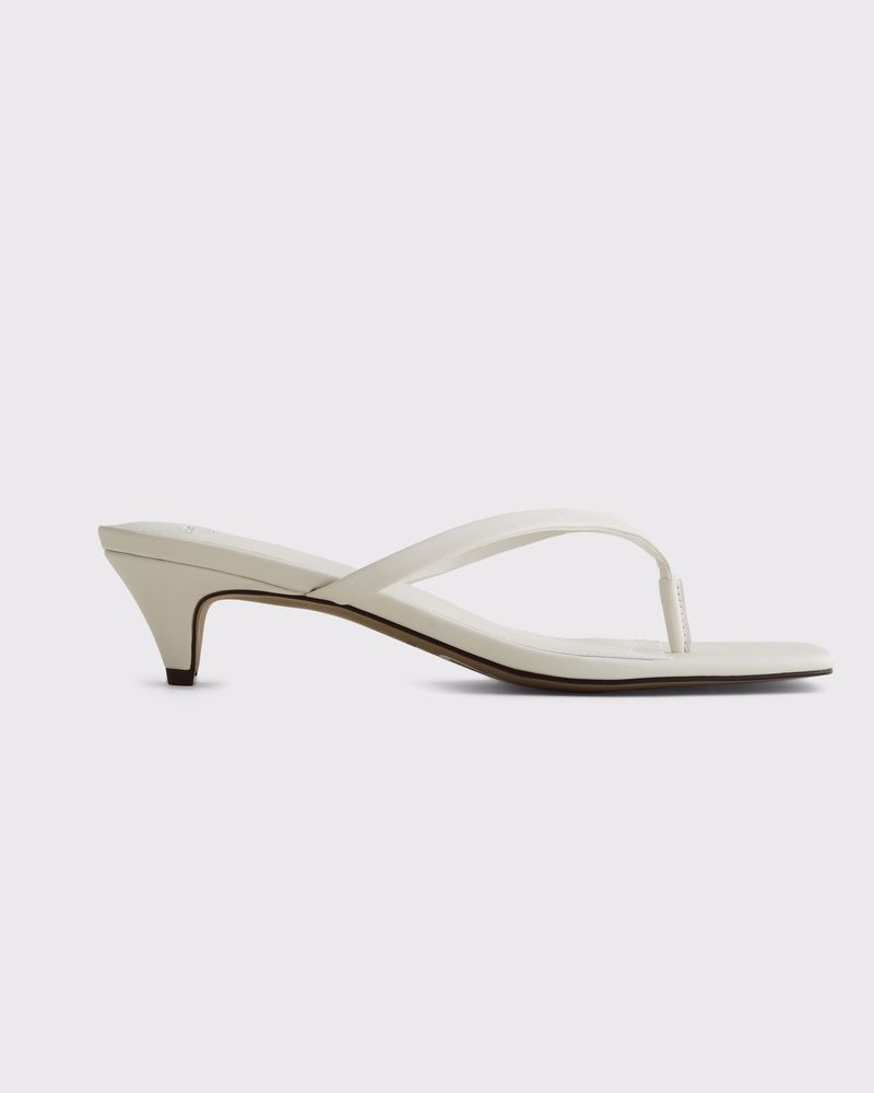 Abercrombie Thong Kitten Heel Sandals