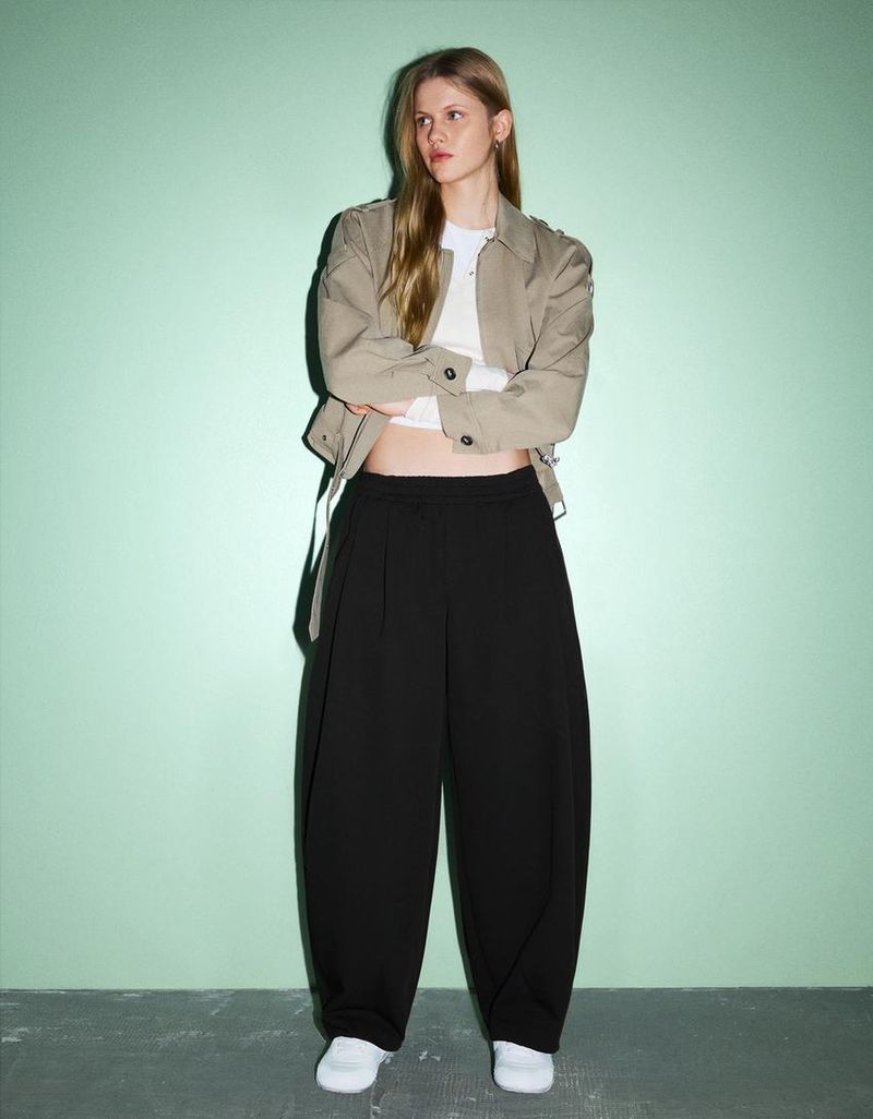 Bershka Barrel Sweatpants