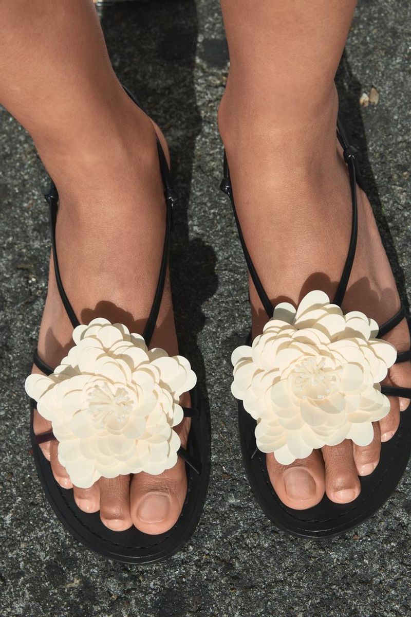 Zara Flat Flower Sandals