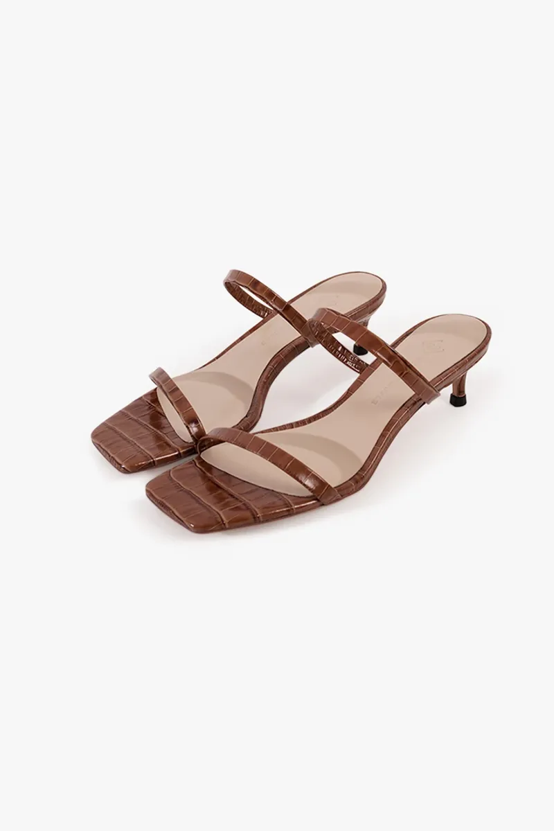 Square-toe Sandals