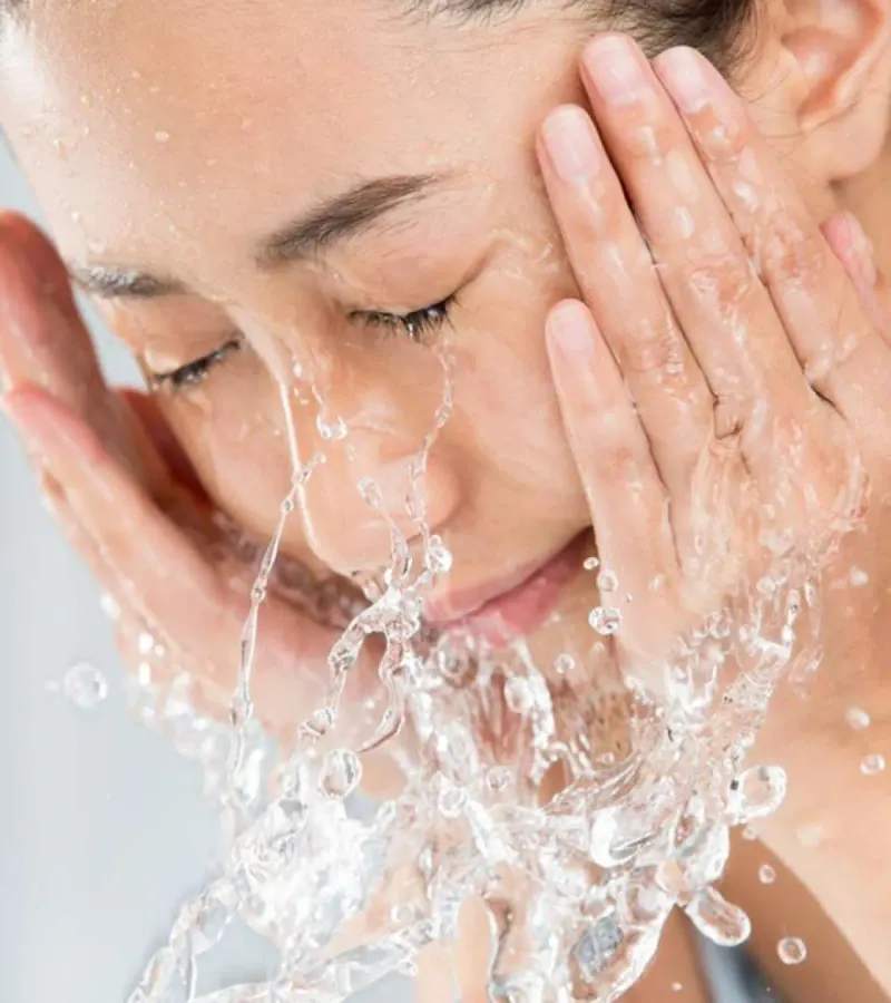 Morning Cold Water Splash