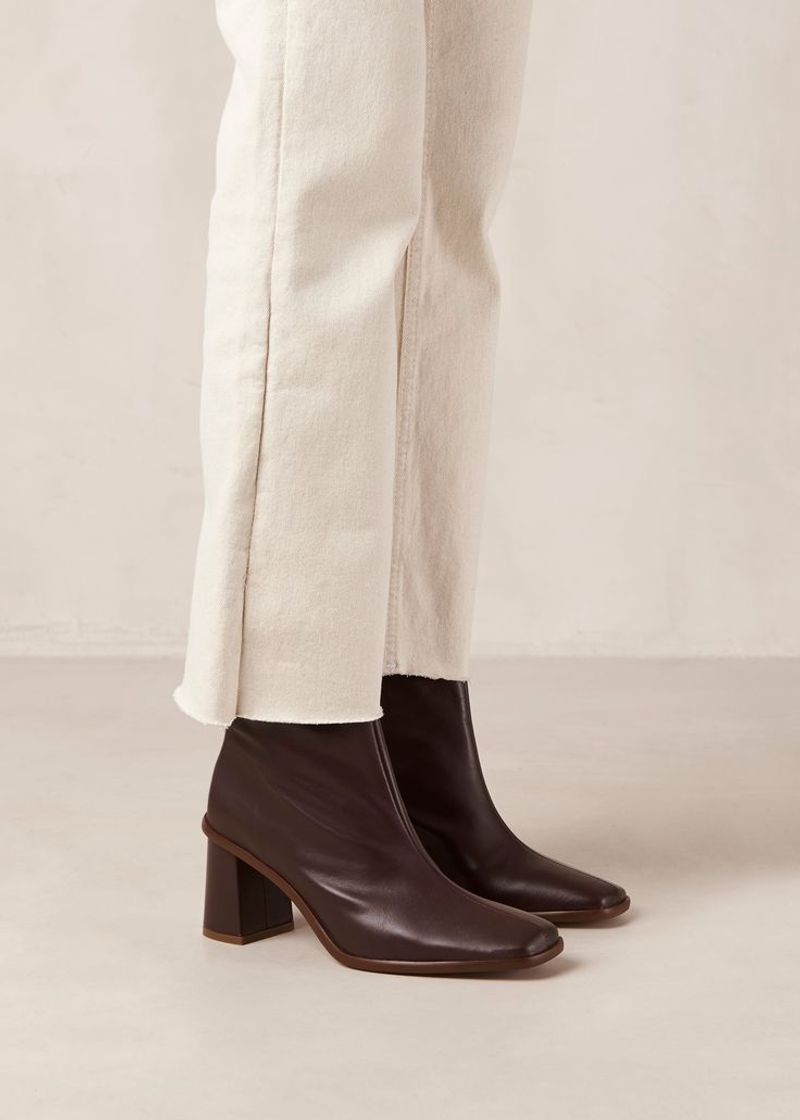 Ankle Boots with a Slim Shaft