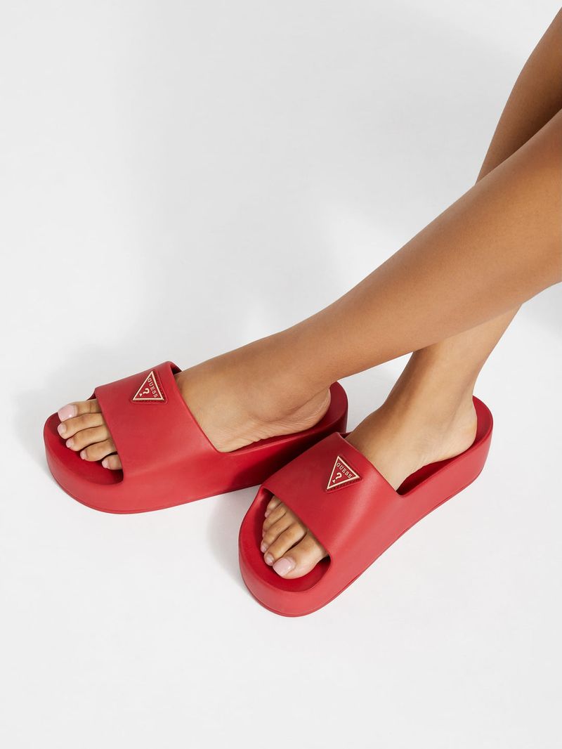 Supportive Pool Slides