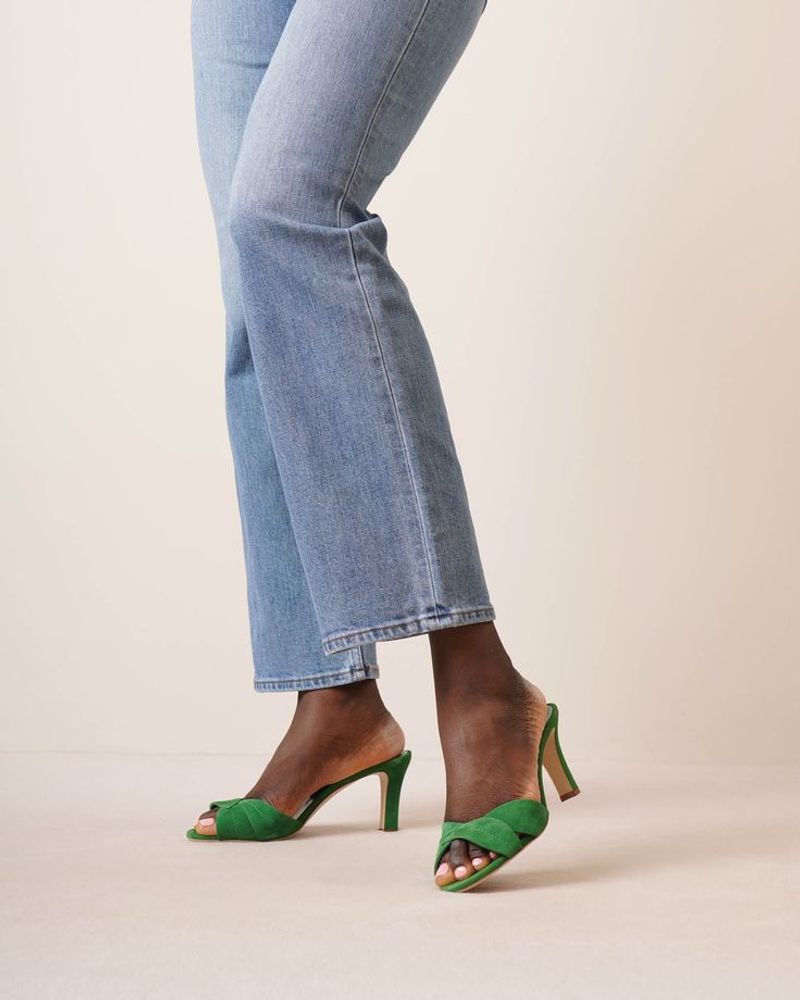 Suede or Raffia Mule Heels: Effortless Sophistication