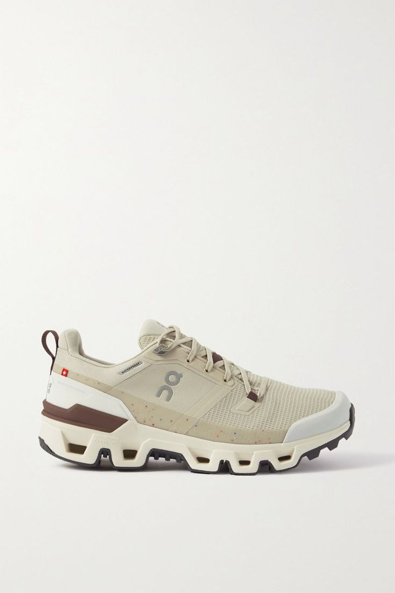 Running Shoes