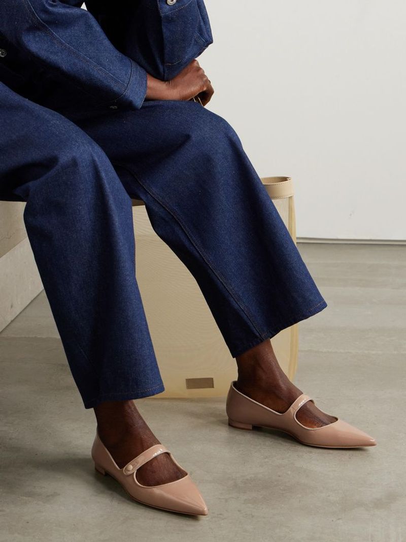 Almond-Toe Ballet Flats