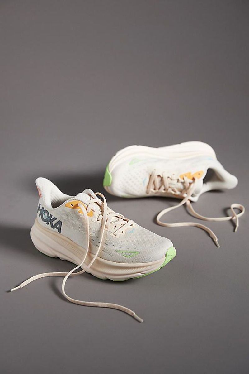 Hoka Clifton 9