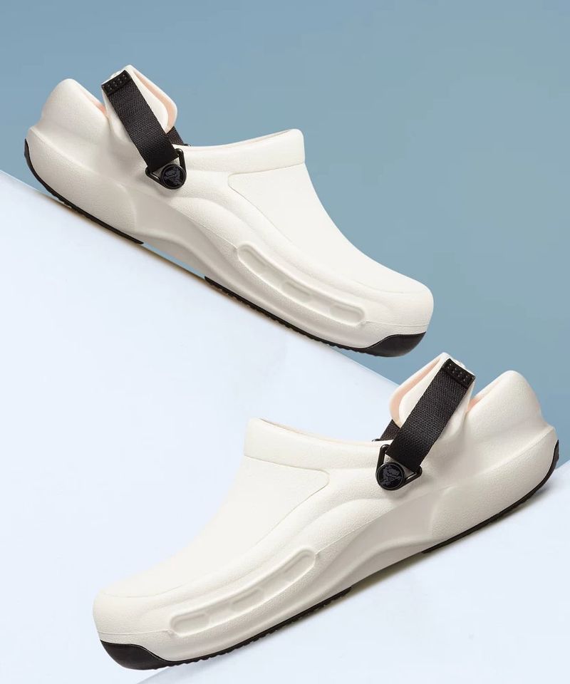 Clogs with Arch Support