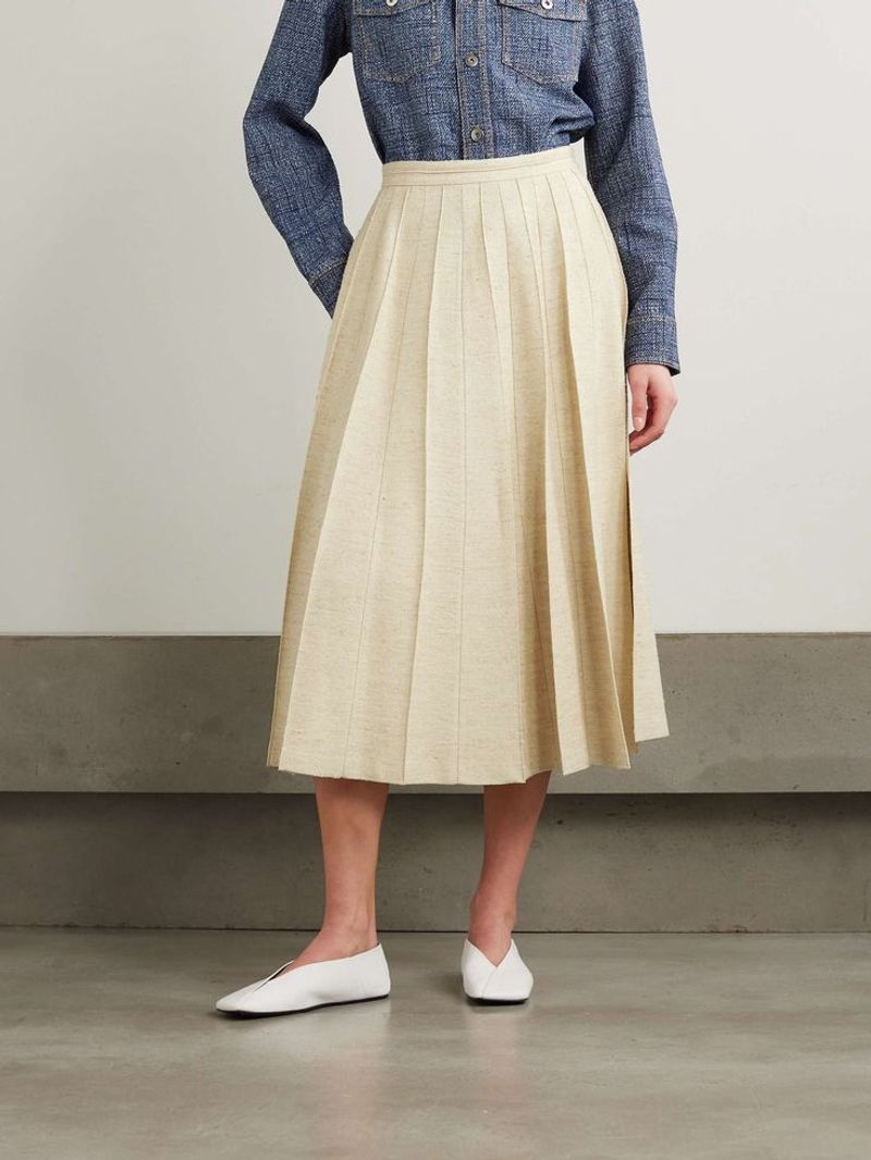 Ballet Flats with a Twist