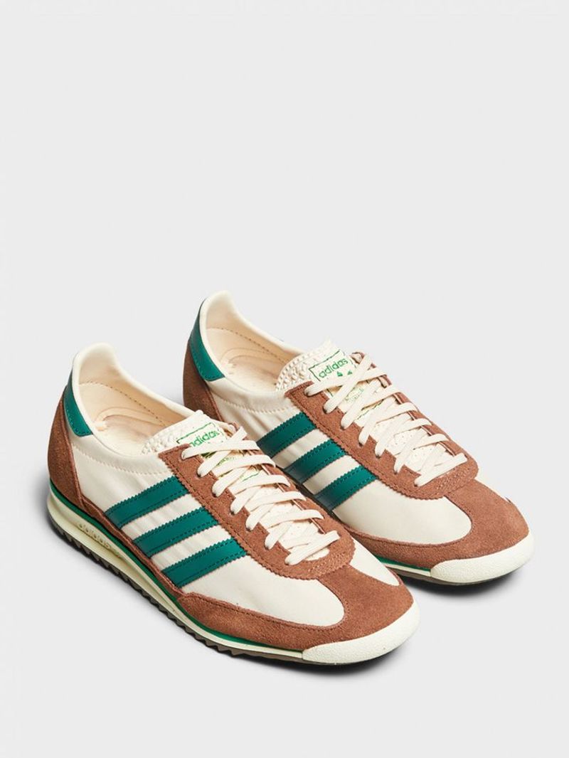 Low-Profile Retro Sneakers