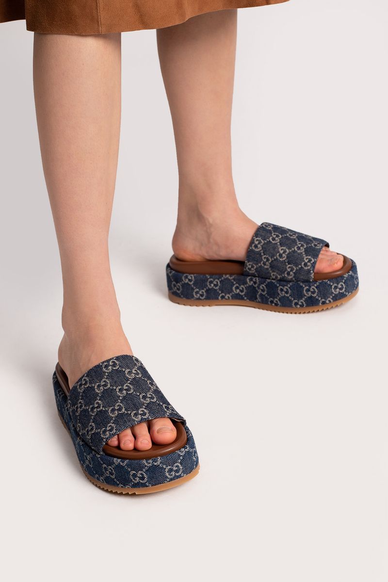 Oversized Platform Slides