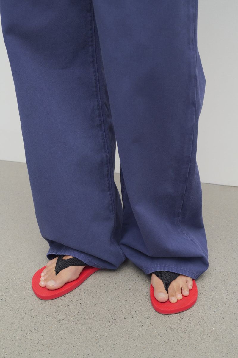 The Row Dune Thong Sandals