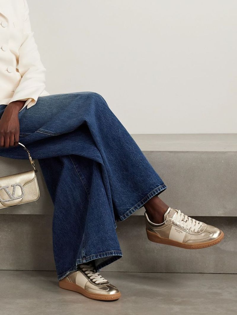 Rose Gold Sneakers + Straight-Leg Jeans