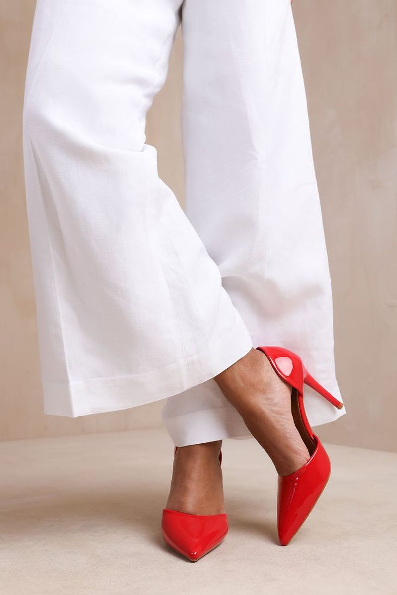 Pointy-Toe Heels