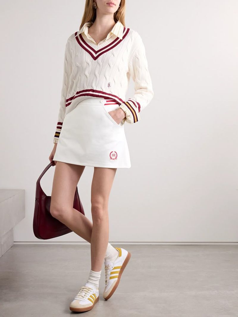 Sporty Minimalism