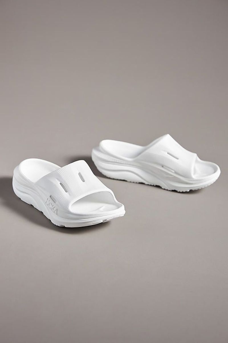 Hoka Ora Recovery Slide 3