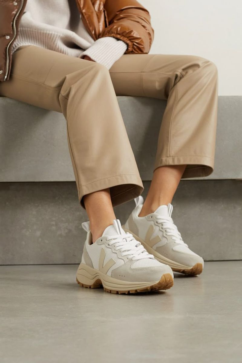 Chunky-But-Minimal Dad Sneakers
