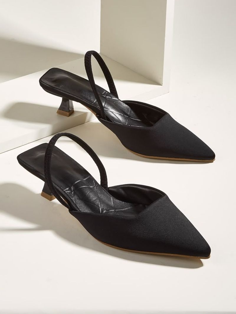 Pointed-Toe Shoes