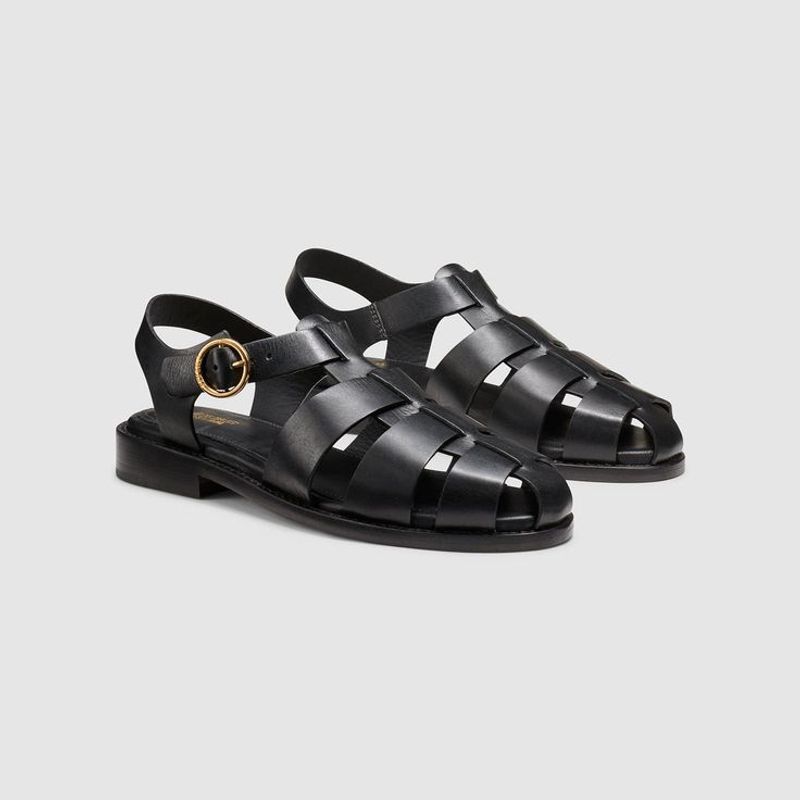 G.H. Bass Fisherman Sandals
