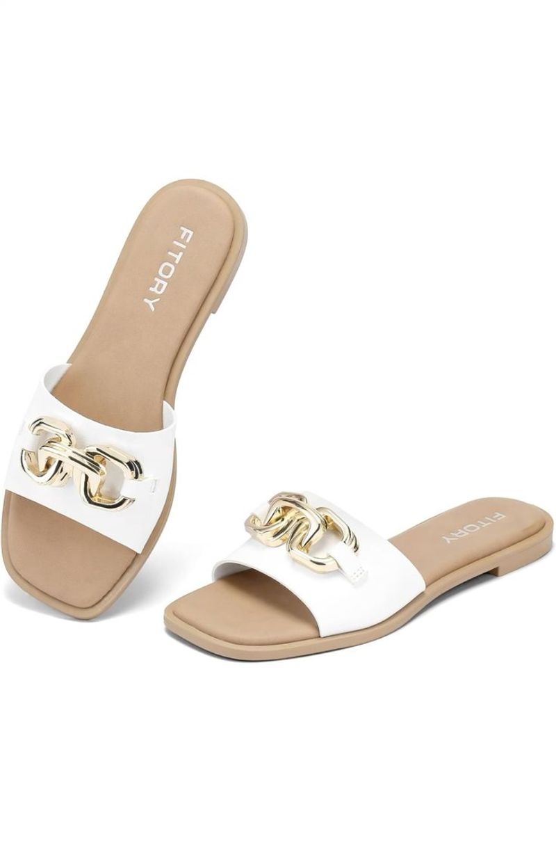 Fitory Flat Sandals