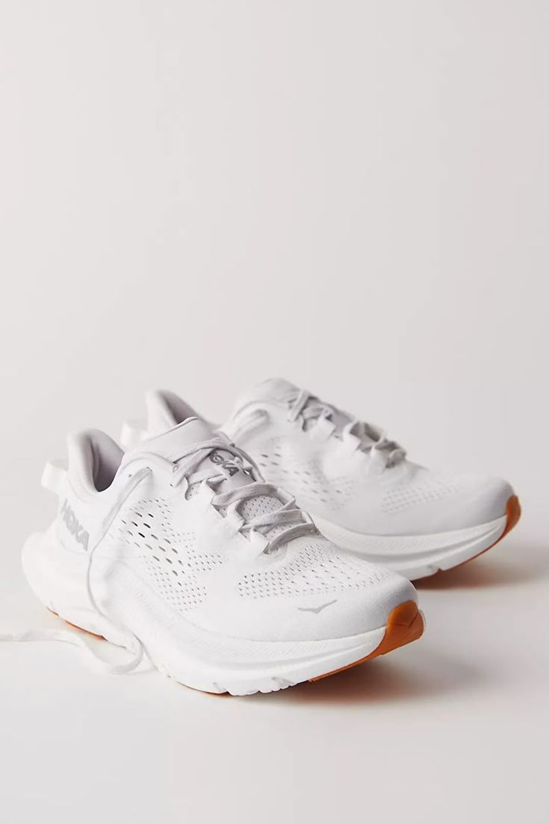 Hoka Kawana 2