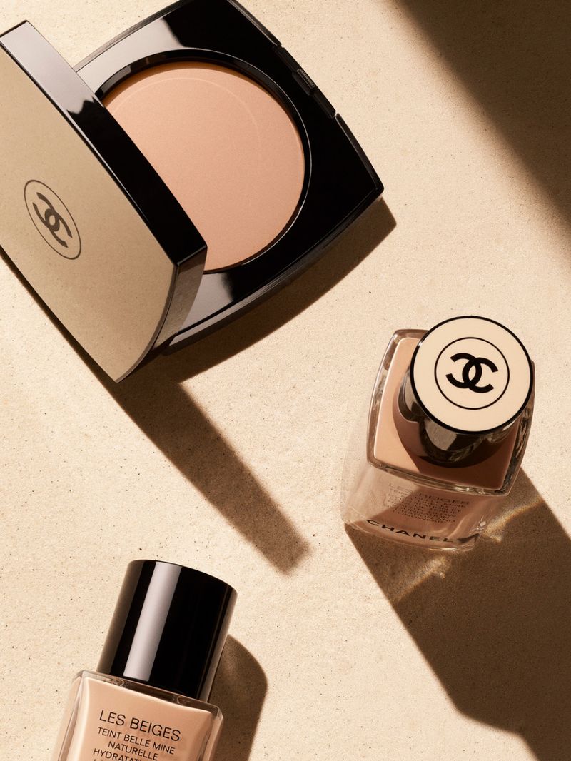 Chanel Les Beiges Healthy Glow Foundation