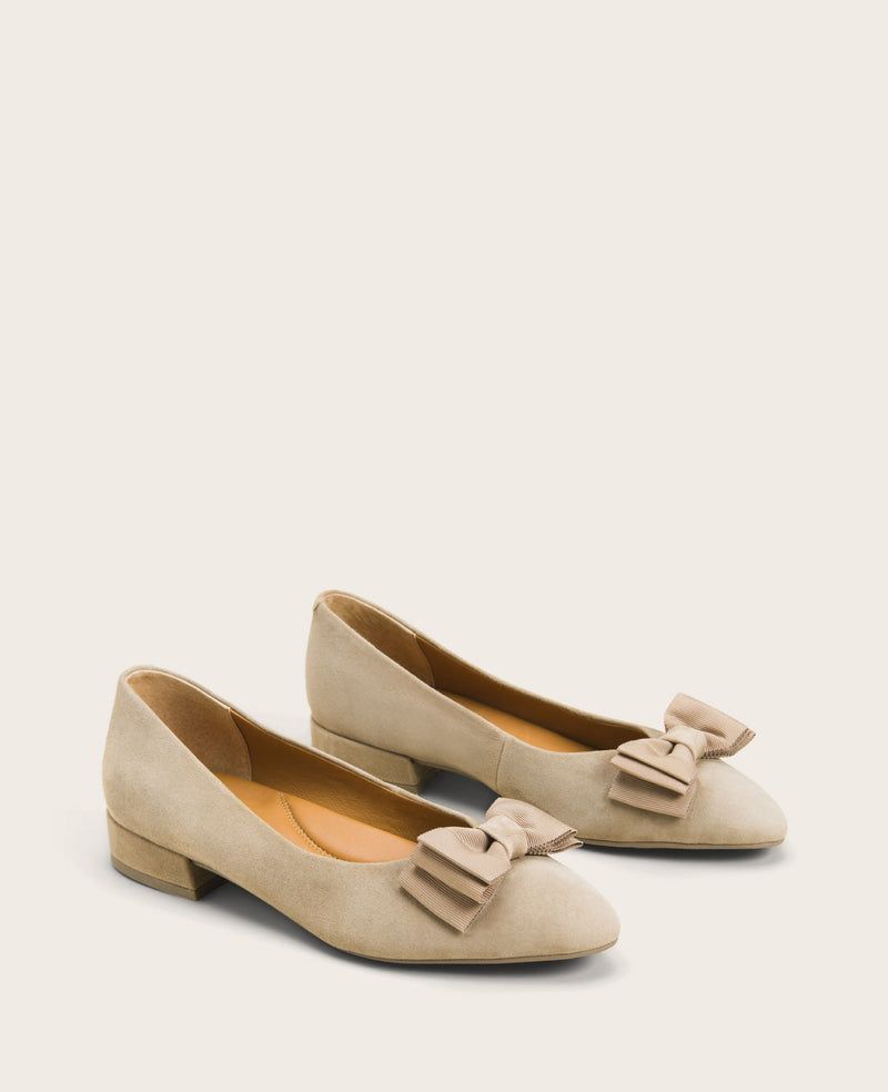 Gentle Souls by Kenneth Cole Atlas Leather Flat
