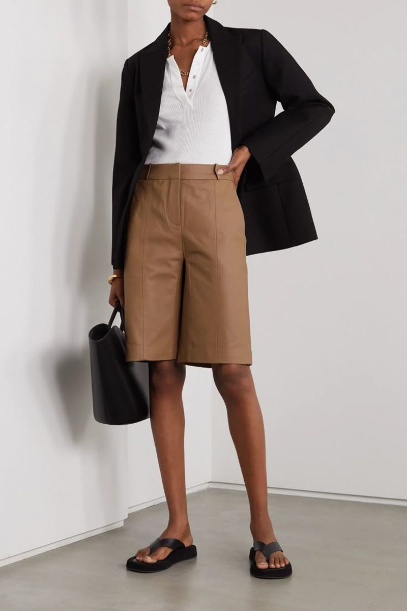 Sculpted Bermuda Shorts