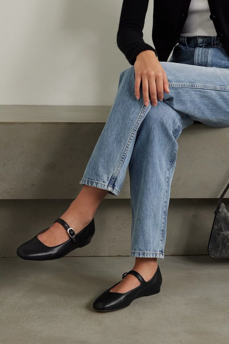 Structured Ballet Flats (in Classic Hues)