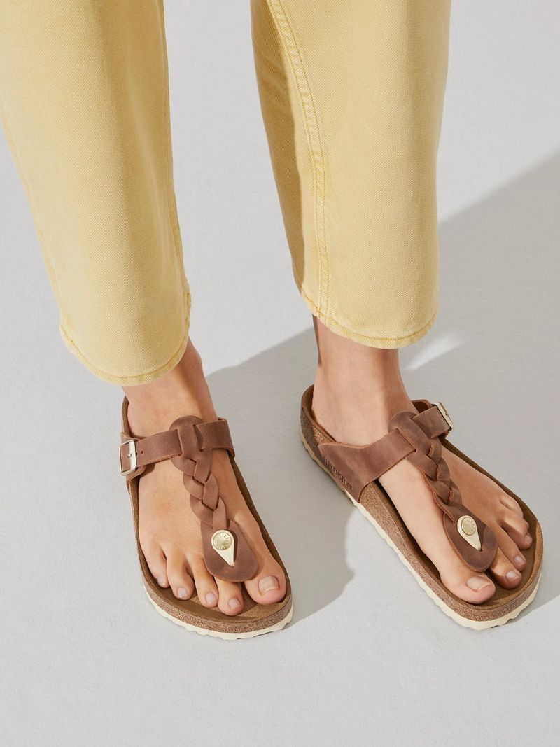 Toe-Post Perfection: Gizeh Oiled Leather