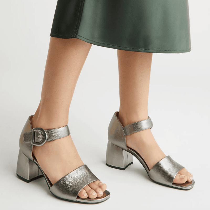 Vionic Chardonnay Heeled Sandal