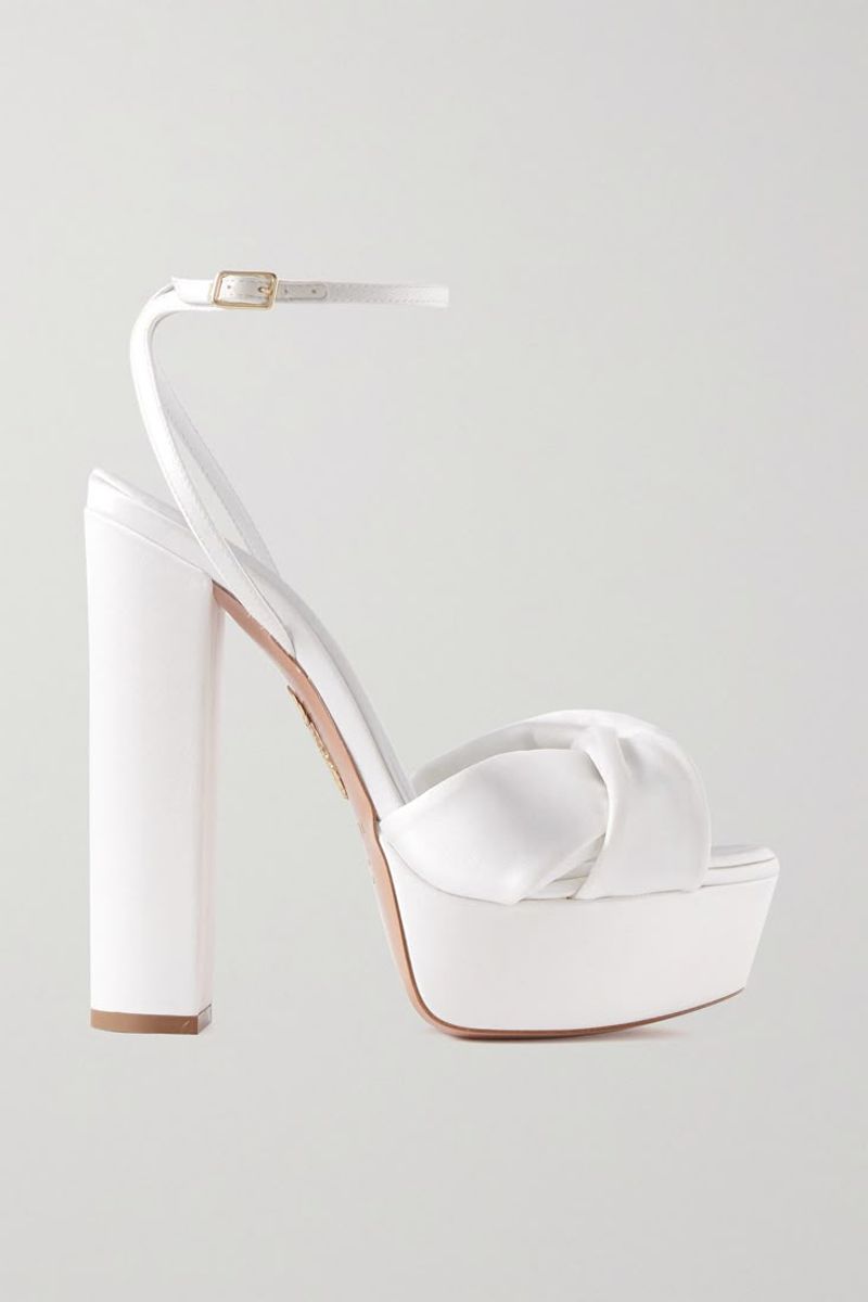 The Overly Chunky Heel
