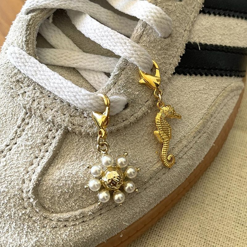 Cute Customisation: HL Collection Shoelace Charms Set